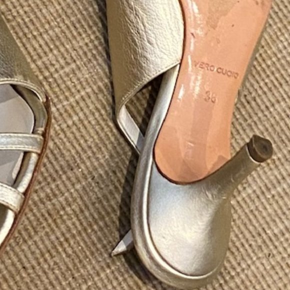 Bruno Magli Gold Sandals - Picture 4 of 6